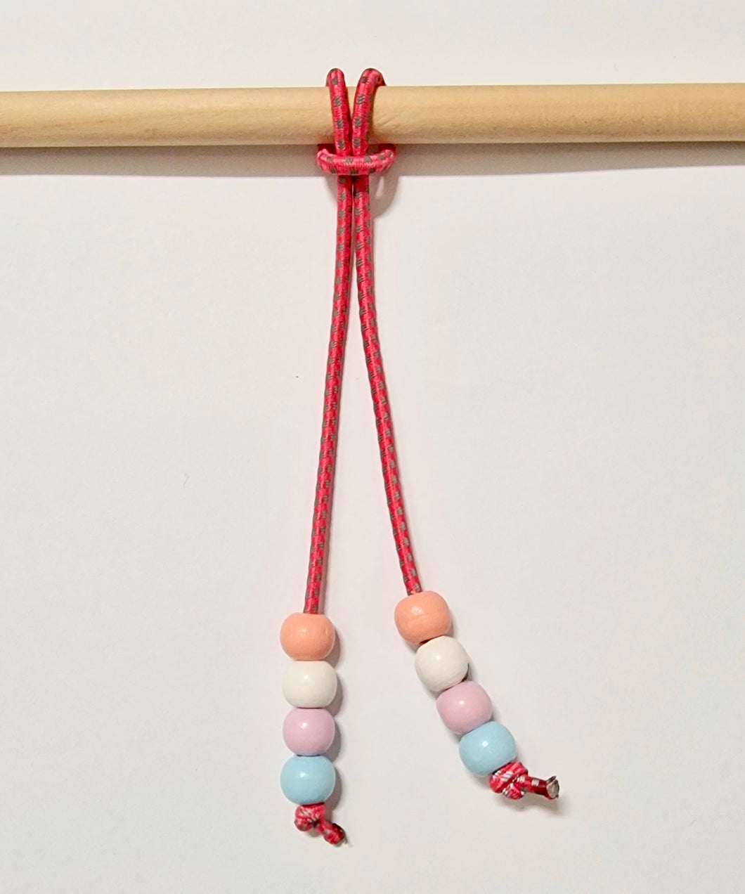 Reflexsnodd pärla ljusblå/lila/vit/aprikos